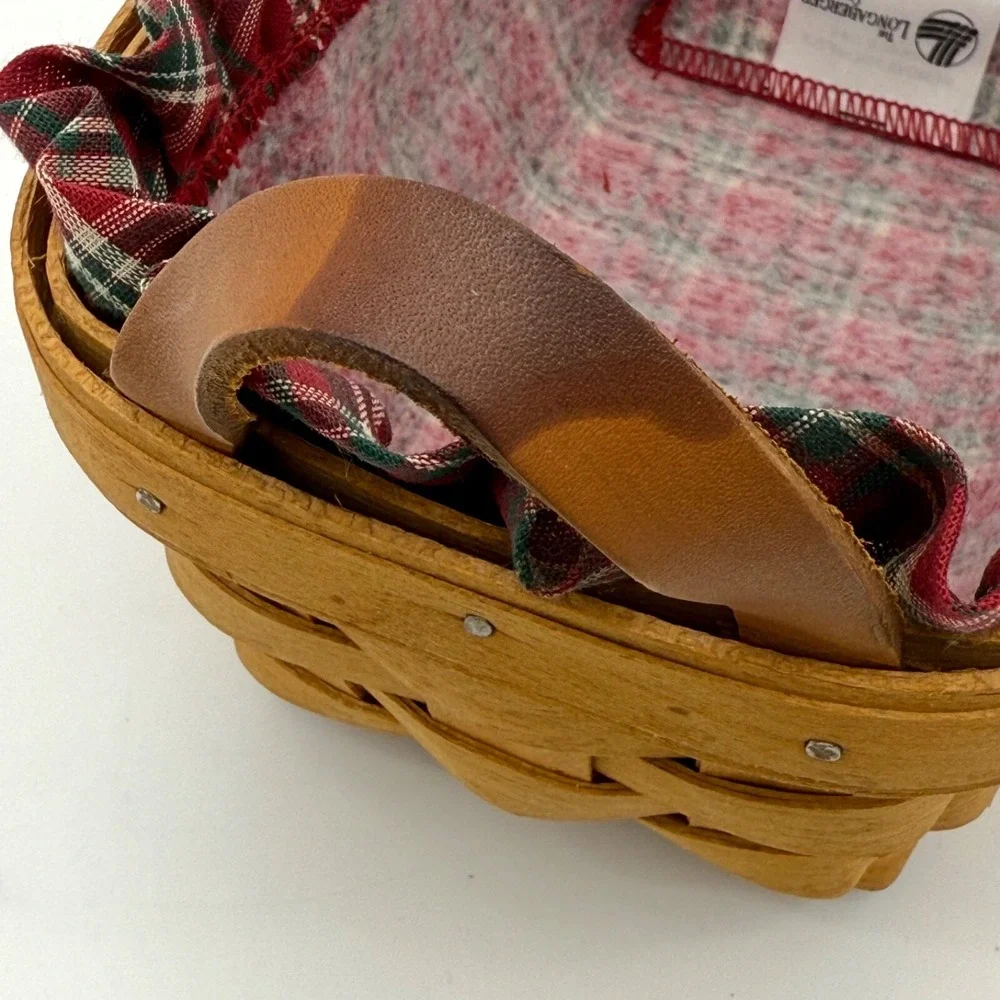Longaberger 1994 Small Rectangular Basket w/ Leather Handles, Plaid Ruffled Line